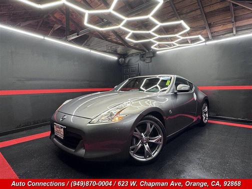 Gun Metallic 2011 Nissan 370Z Touring