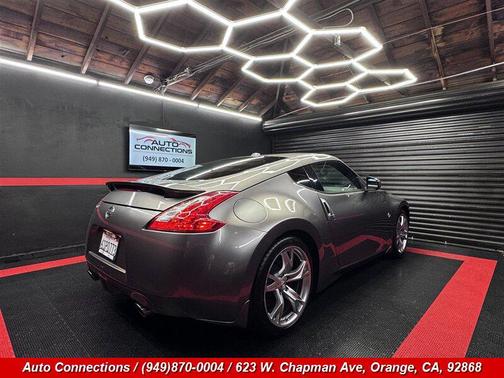 Gun Metallic 2011 Nissan 370Z Touring