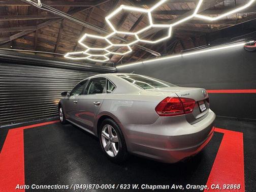 2013 Volkswagen Passat 2.5 SE