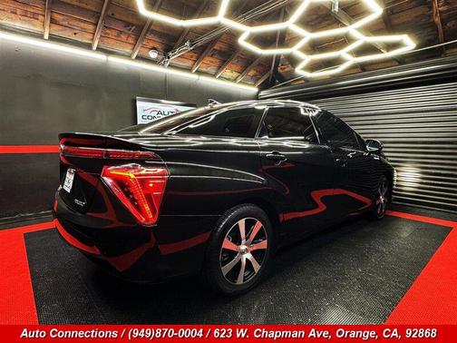 Celestial Black 2019 Toyota Mirai Base