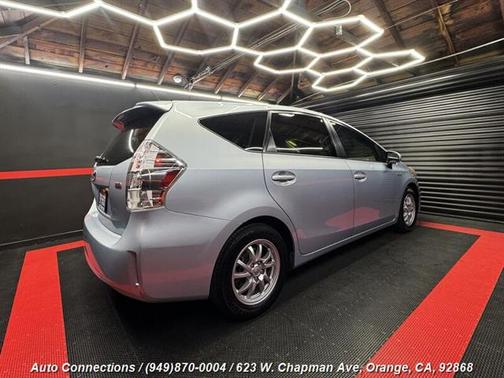 2012 Toyota Prius v Two