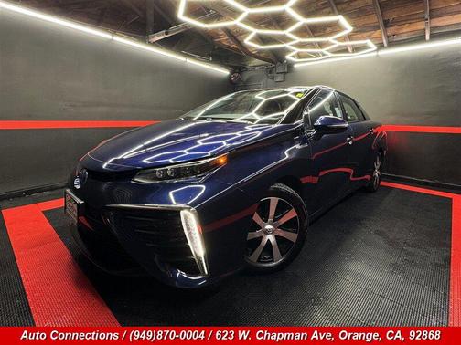 2016 Toyota Mirai Base