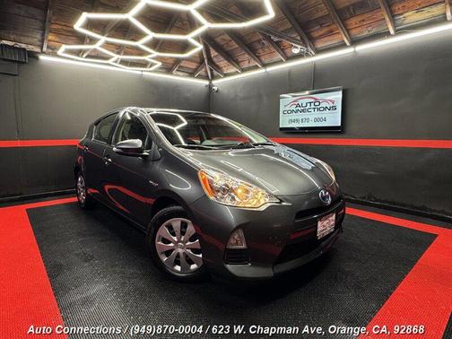 2014 Toyota Prius c Three