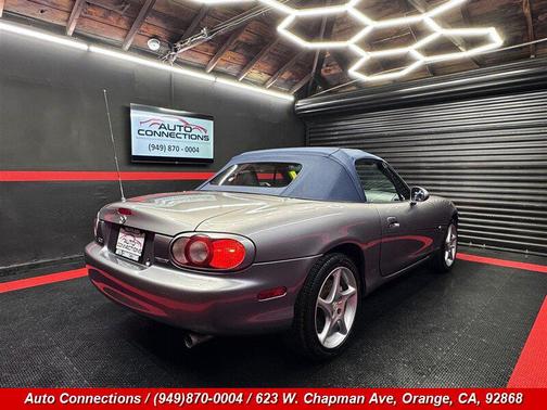 2003 Mazda MX-5 Miata Shinsen