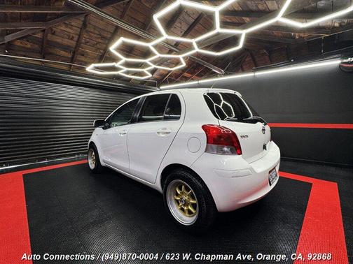 2011 Toyota Yaris Base