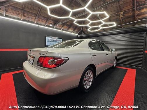 2004 Lexus ES 330 Base