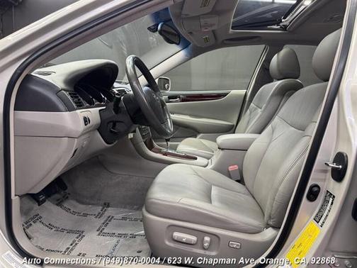 2004 Lexus ES 330 Base