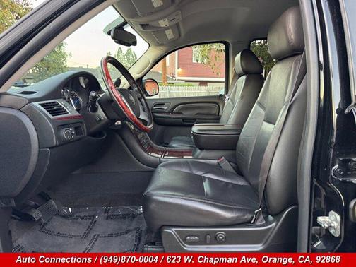 Black Raven 2009 Cadillac Escalade Base