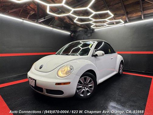 2010 Volkswagen New Beetle 2.5L
