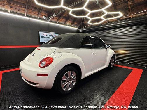 2010 Volkswagen New Beetle 2.5L