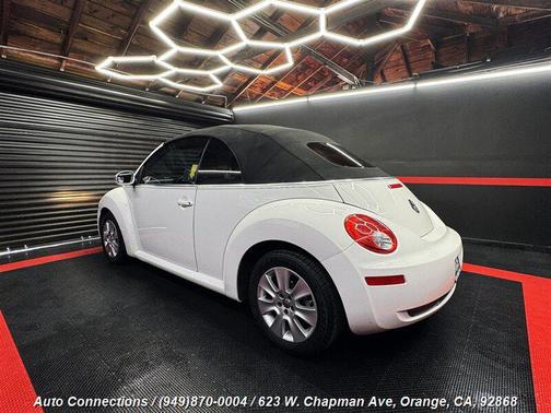 2010 Volkswagen New Beetle 2.5L