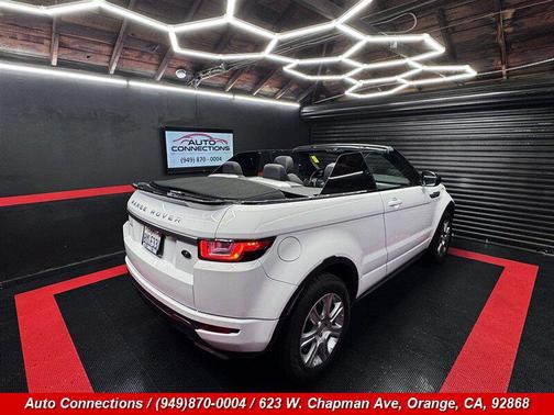 Fuji White 2018 Land Rover Range Rover Evoque SE Dynamic