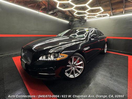 2013 Jaguar XJ Base