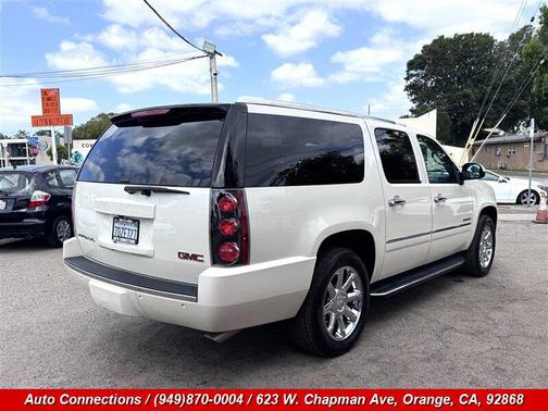 Summit White 2014 GMC Yukon XL Denali