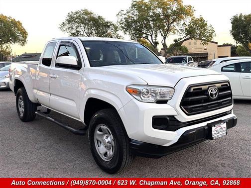 2017 Toyota Tacoma SR5
