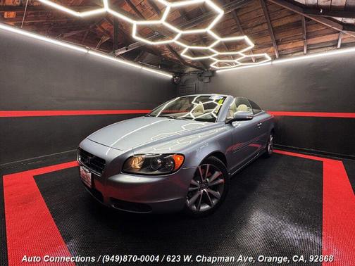2010 Volvo C70 T5