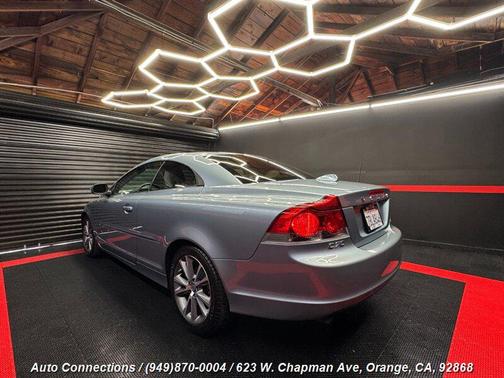 2010 Volvo C70 T5