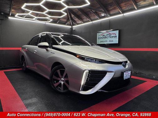 2019 Toyota Mirai Base