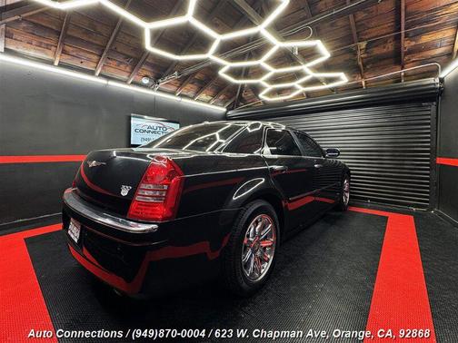 2006 Chrysler 300C Base