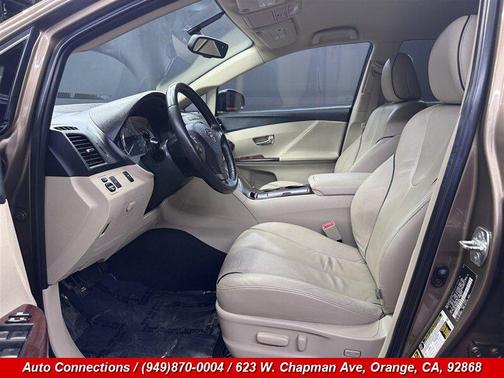 Sunset Bronze Mica 2009 Toyota Venza Base