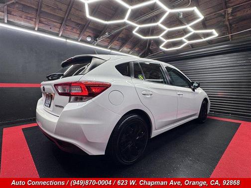 2019 Subaru Impreza 2.0i