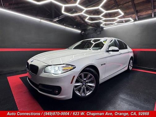 2015 BMW 528 528i