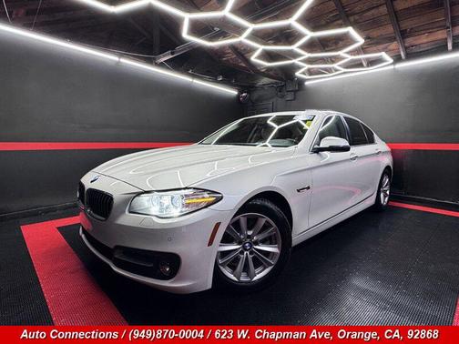 2015 BMW 528 528i
