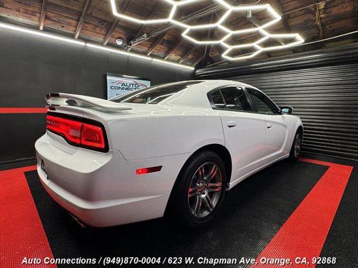2013 Dodge Charger SE