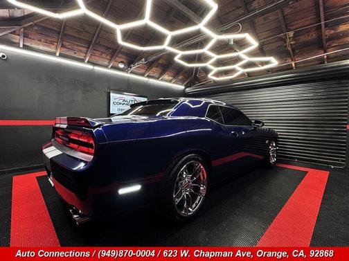 Jazz Blue Pearlcoat 2014 Dodge Challenger SRT8