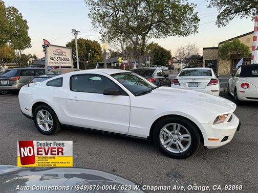 2011 Ford Mustang V6
