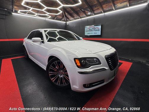 2012 Chrysler 300 S
