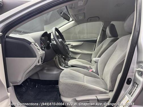 2012 Toyota Corolla LE