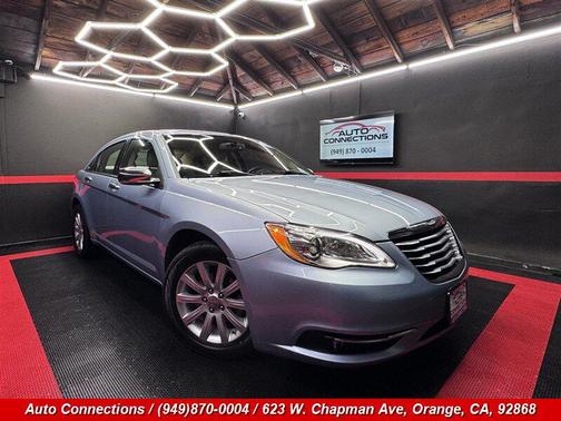 2013 Chrysler 200 Limited