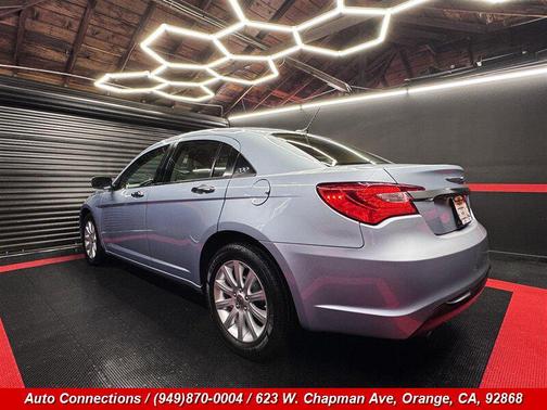 2013 Chrysler 200 Limited