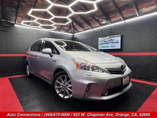 2012 Toyota Prius v Five