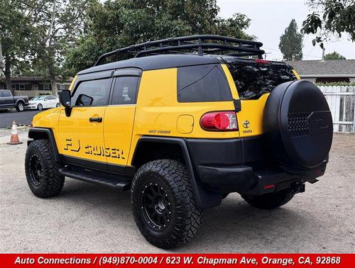 White/Sun Fusion 2007 Toyota FJ Cruiser Base
