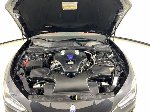 2023 Maserati Ghibli Modena