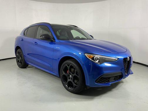 2022 Alfa Romeo Stelvio Ti