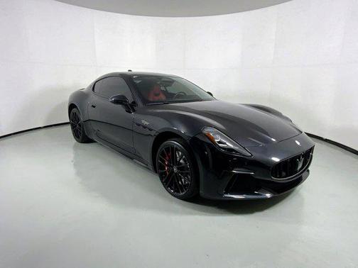 2024 Maserati GranTurismo Trofeo