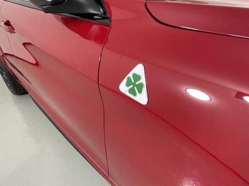 2024 Alfa Romeo Stelvio Quadrifoglio
