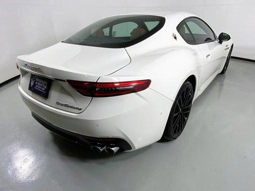 2024 Maserati GranTurismo Modena