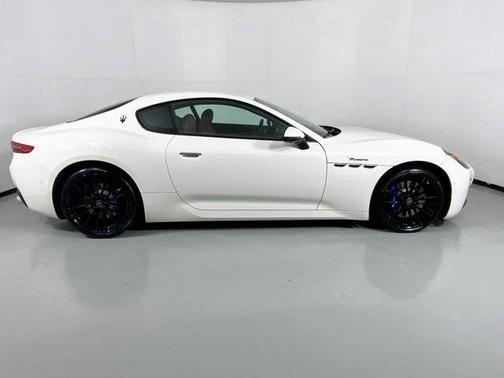 2024 Maserati GranTurismo Modena