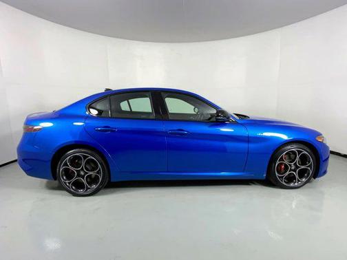 2024 Alfa Romeo Giulia Veloce AWD