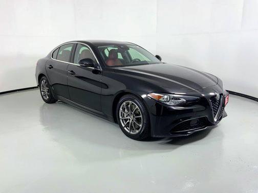 2020 Alfa Romeo Giulia Base