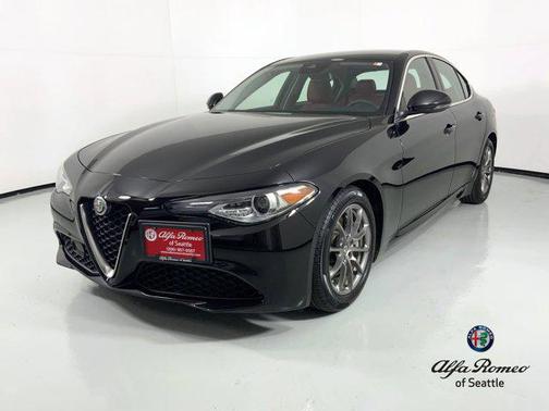 2020 Alfa Romeo Giulia Base