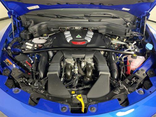 2024 Alfa Romeo Stelvio Quadrifoglio