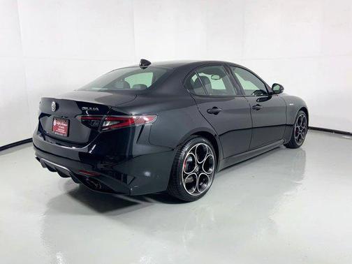 2024 Alfa Romeo Giulia Veloce AWD