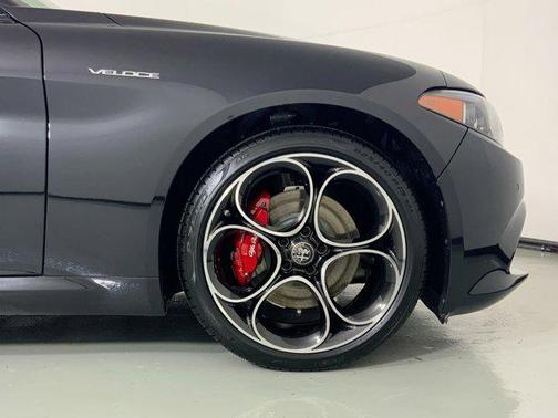2024 Alfa Romeo Giulia Veloce AWD