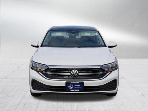 Oryx White Pearl 2022 Volkswagen Jetta 1.5T SE