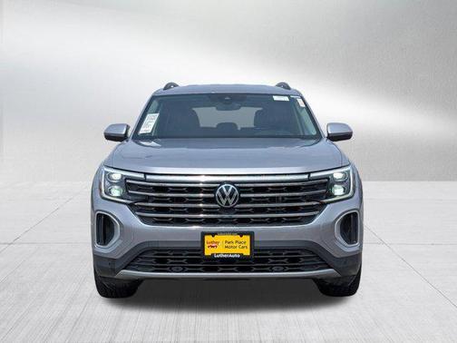 2025 Volkswagen Atlas 2.0T SE w/Technology 4MOTION
